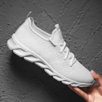 Hot-Sale-Light-Man-Running-Shoes-Comfortable-Breathable-Men-s-Sneaker-Casual-Antiskid-and-Wear-resistant.jpg.jpg_.webp